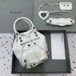 발렌시아가 city bag (30*23*17cm)