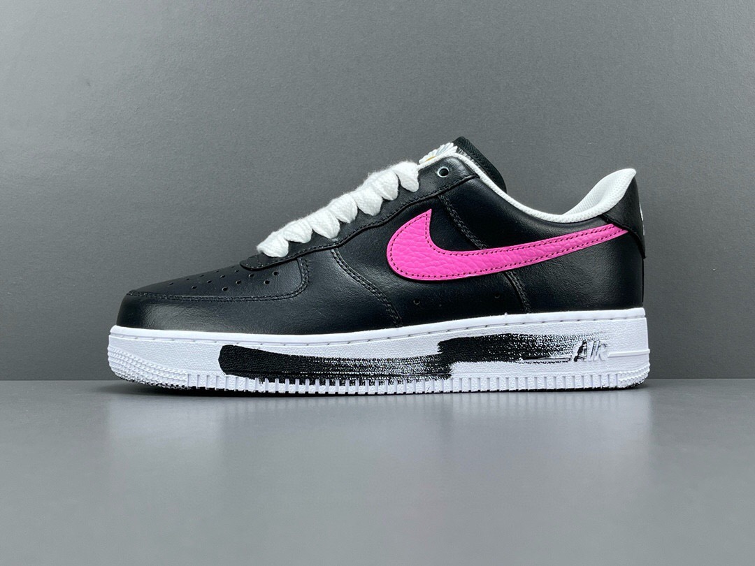 NIKE AIR FORCE 1'07/PARA?NOISE