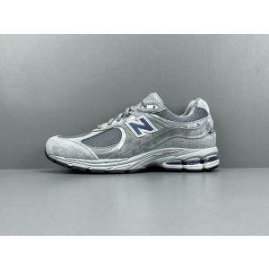 New Balance NB 2002R