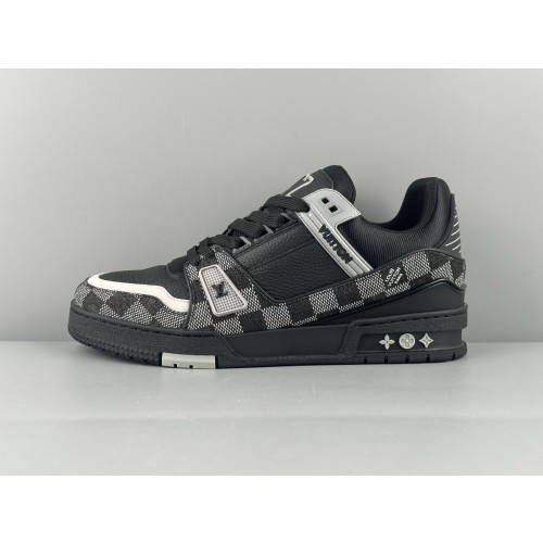 Lv Trainer