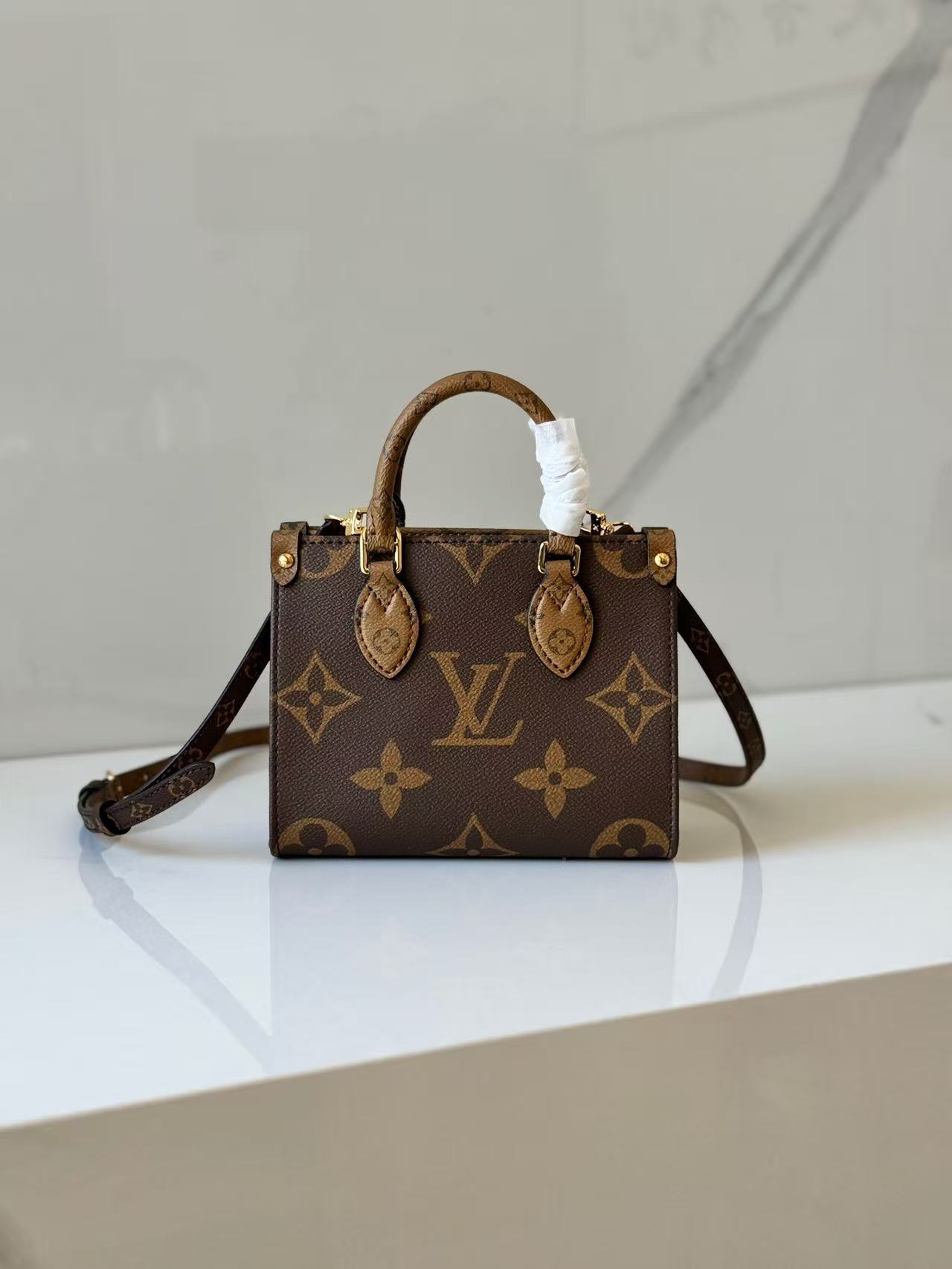 Onthego PM (25*19*11.5cm)