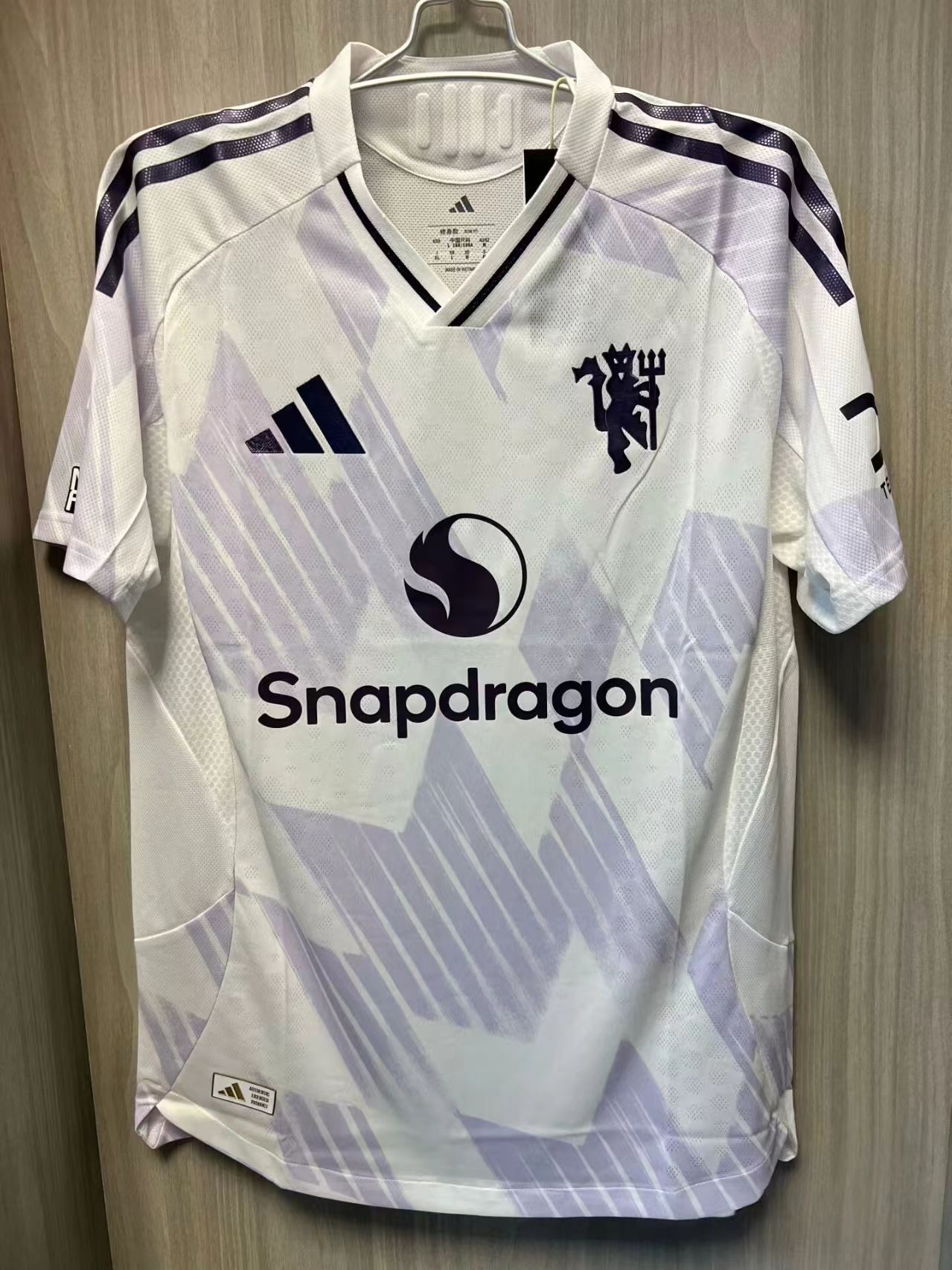 2526시즌 맨유 어센틱 어웨이 유니폼