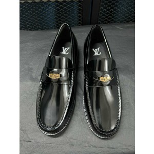 Lv Penny Loafer