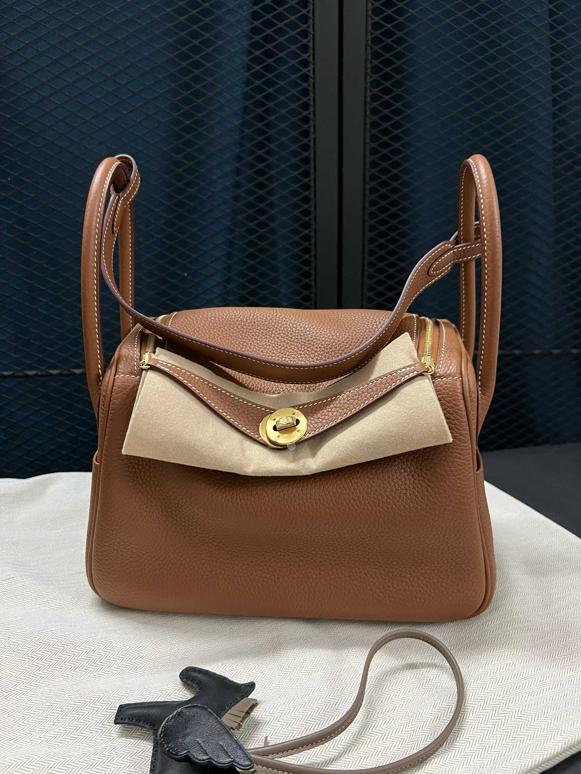 Lindy 26(26*12*18cm)