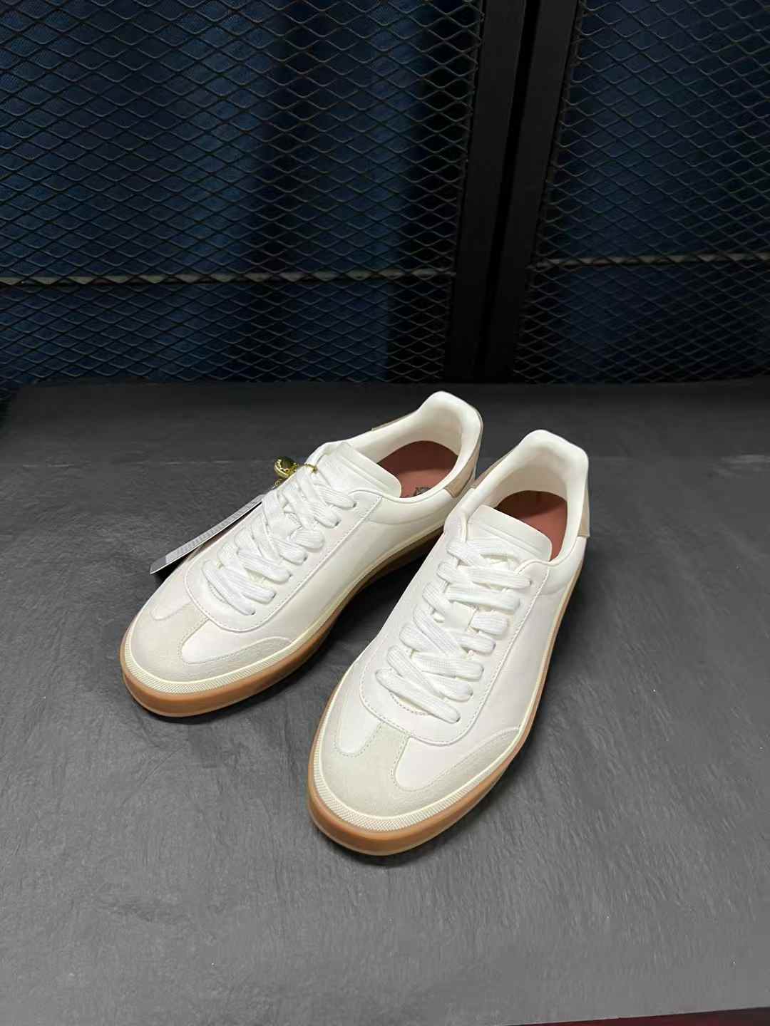 Loro Piana Tennis Walk