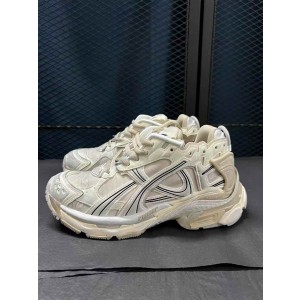 발렌시아가 러너 Runner