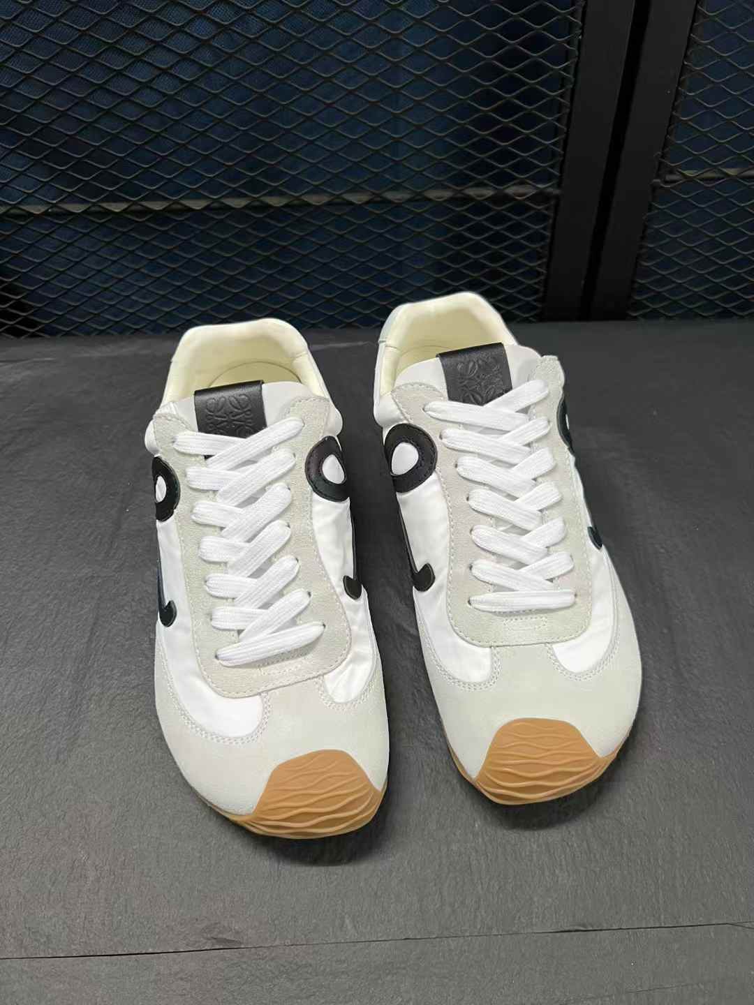 Loewe Ballet Runner 2.0