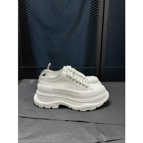 Alexander McQueen Tread Slick