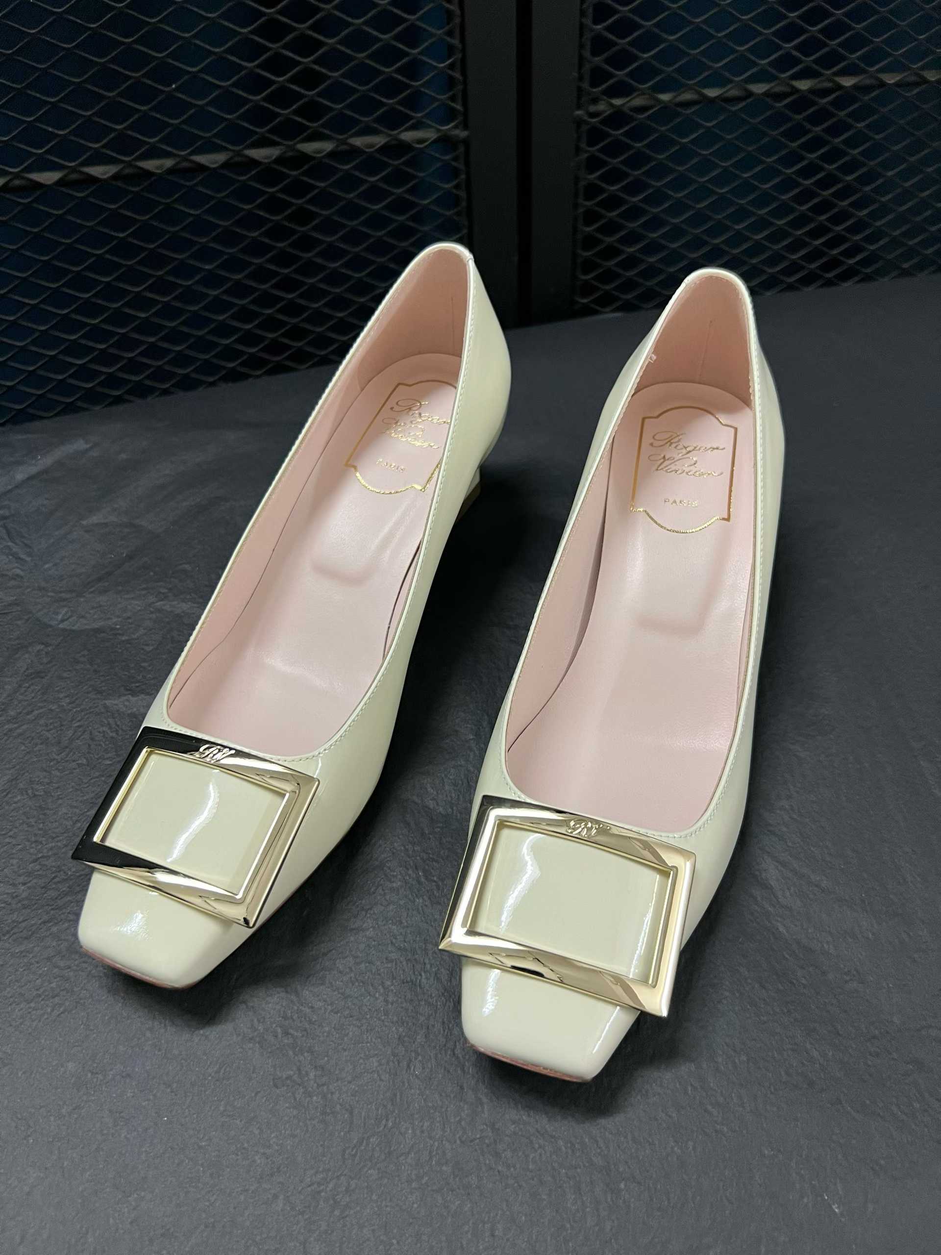 Roger Vivier Shoes (4.5cm)