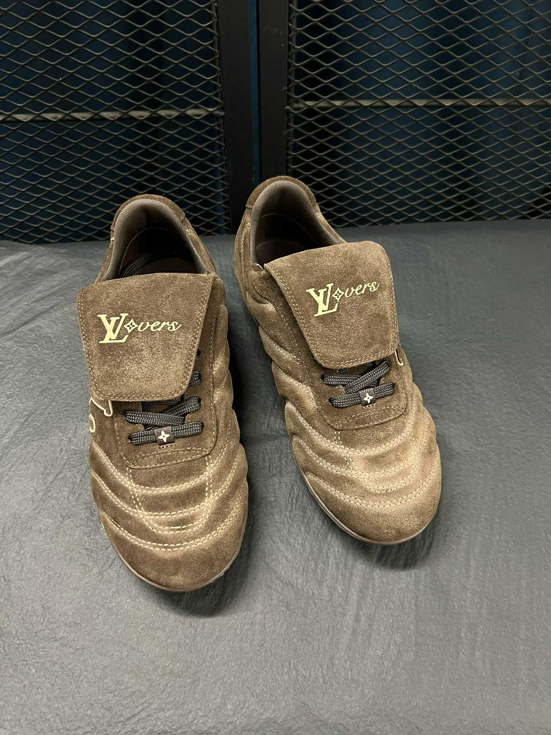Lv Footprint Soccer