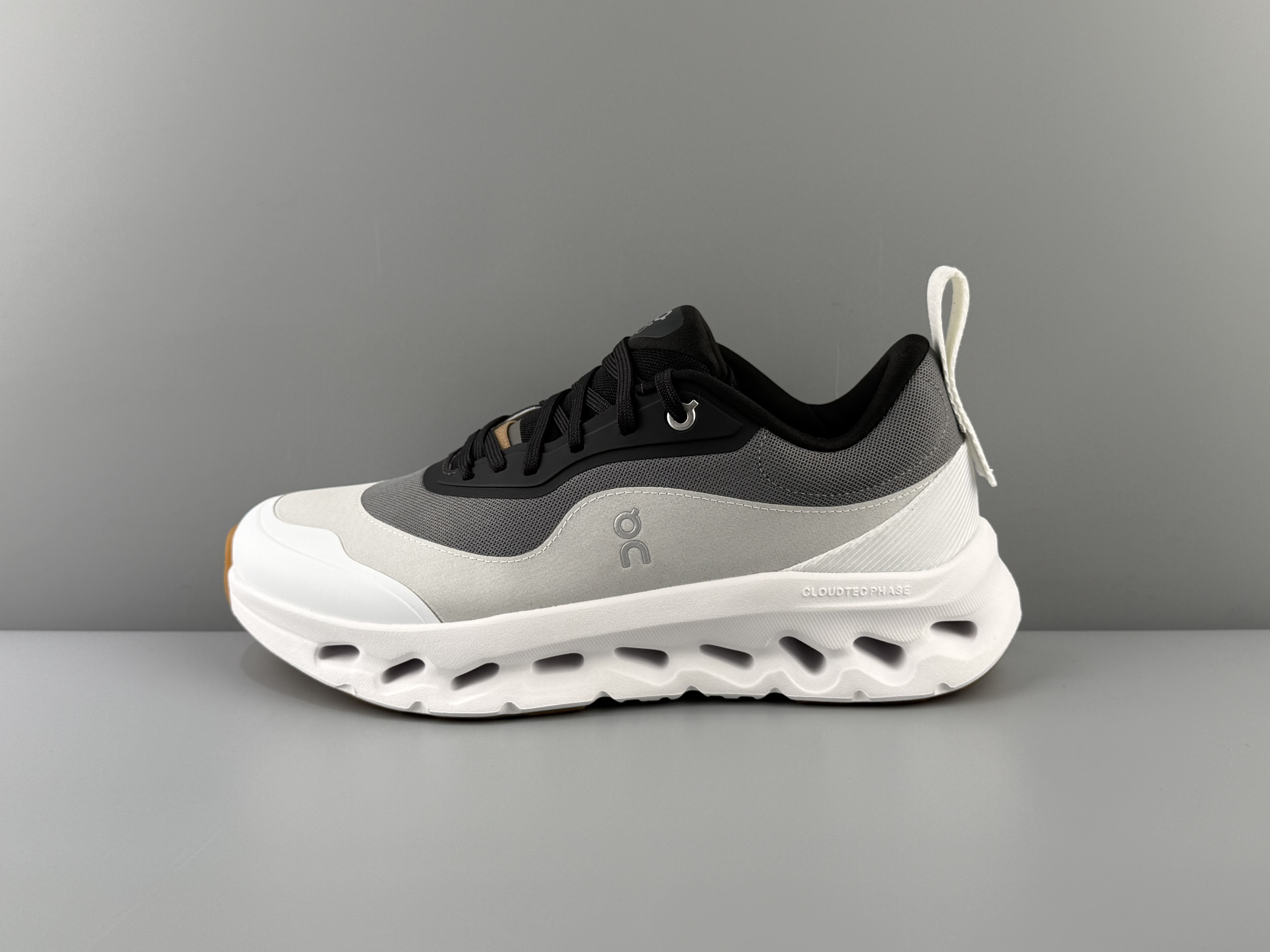 Loewe x On Cloudtilt 2.0
