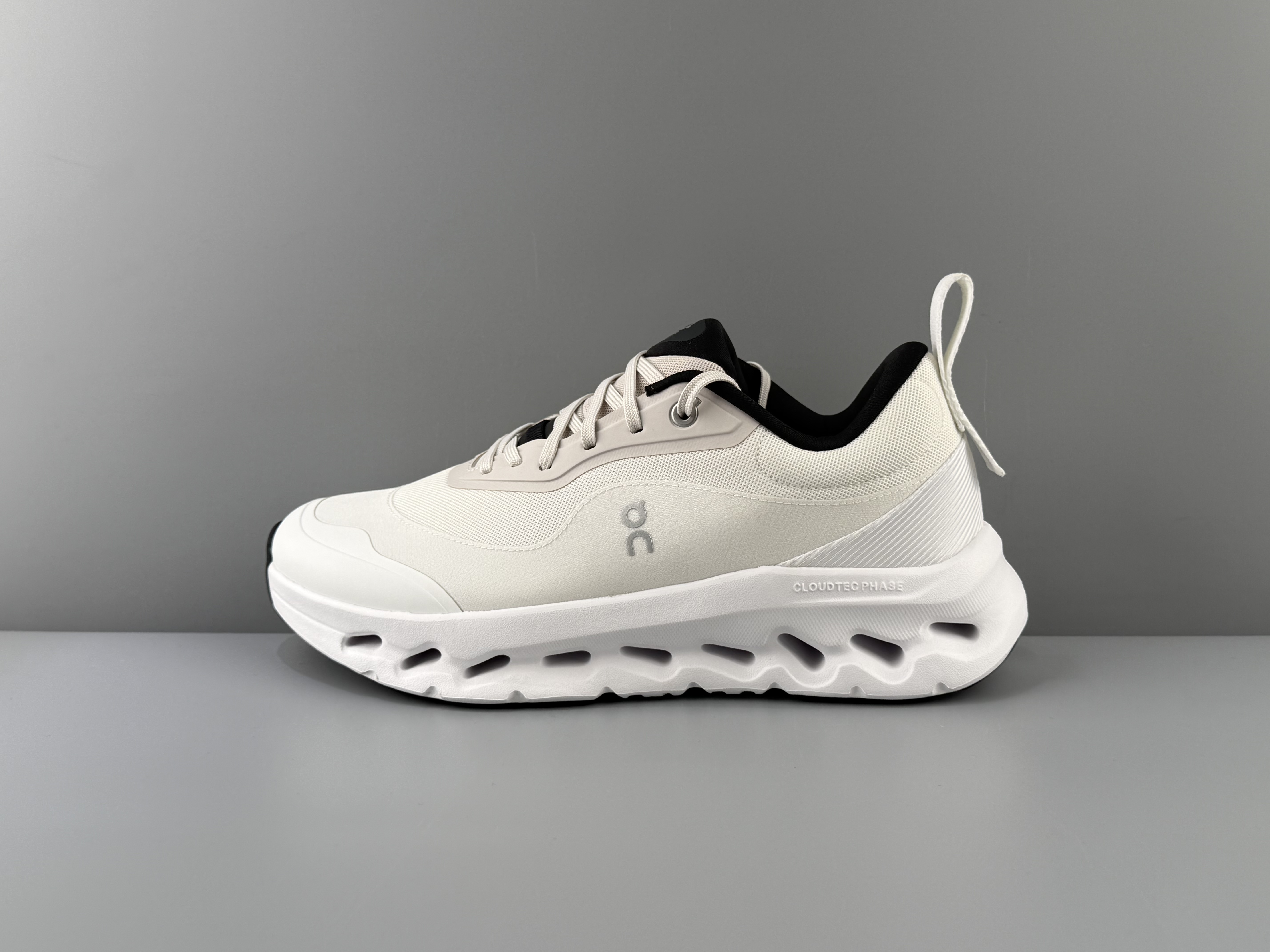 Loewe x On Cloudtilt 2.0