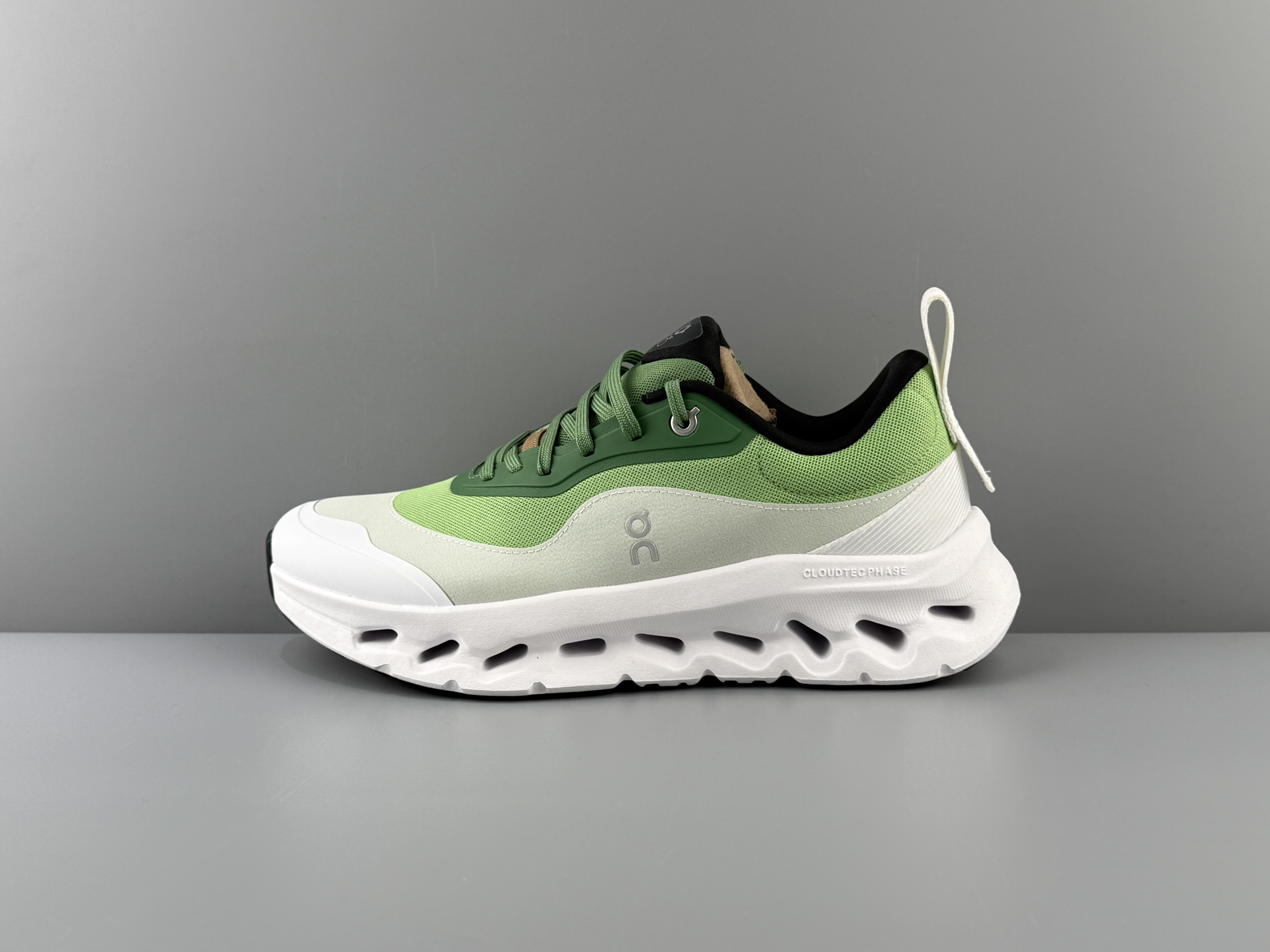 Loewe x On Cloudtilt 2.0