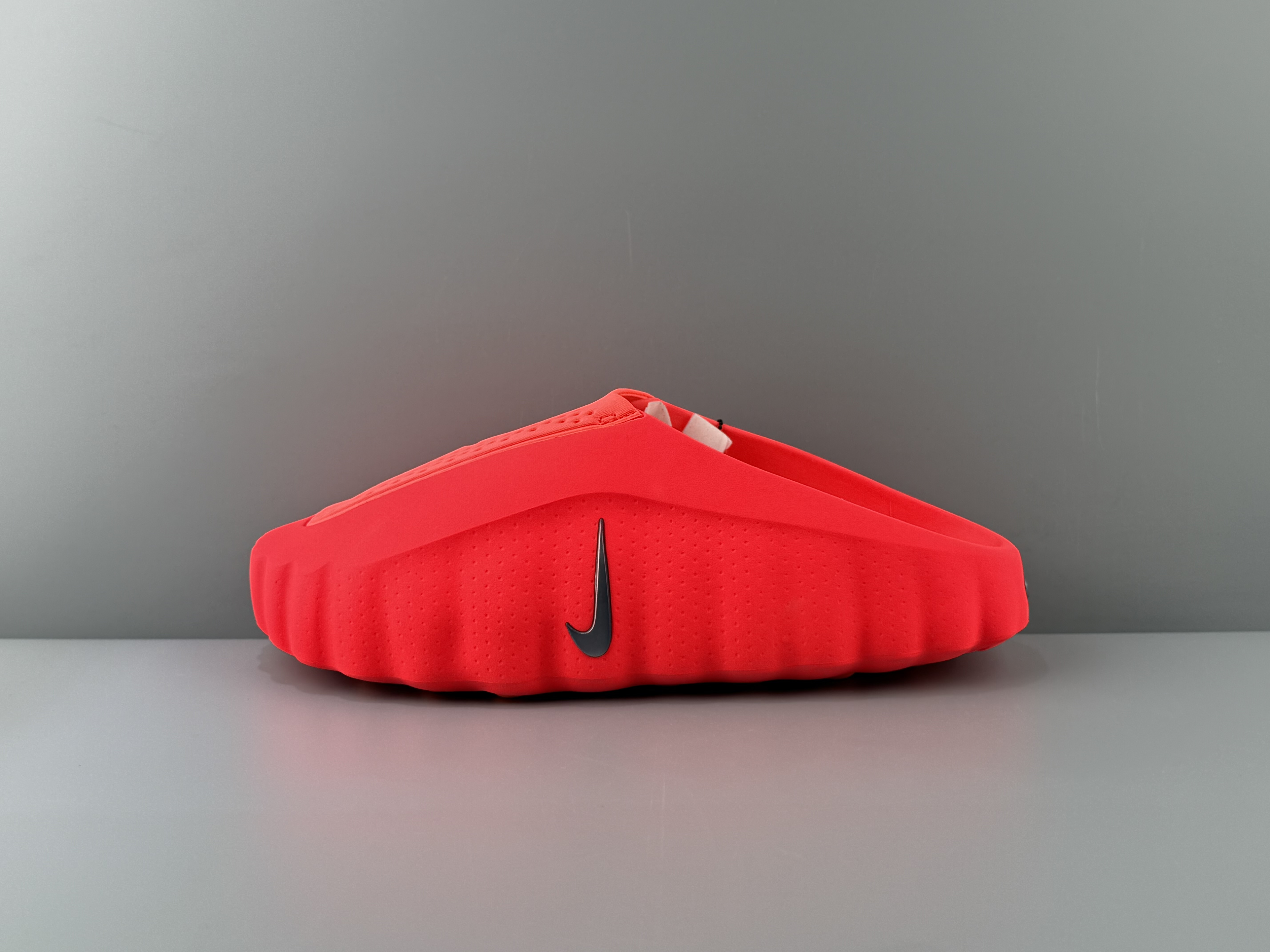 Nike Mind 001
