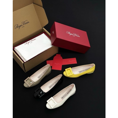 Roger Vivier Shoes  (2.5cm)