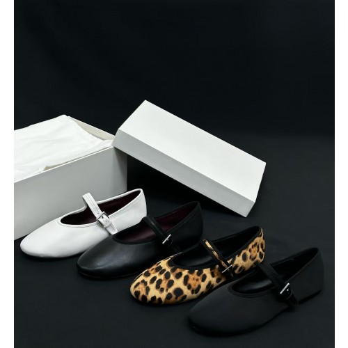 THE ROW Shose