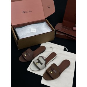 Loro Piana Summer Charms