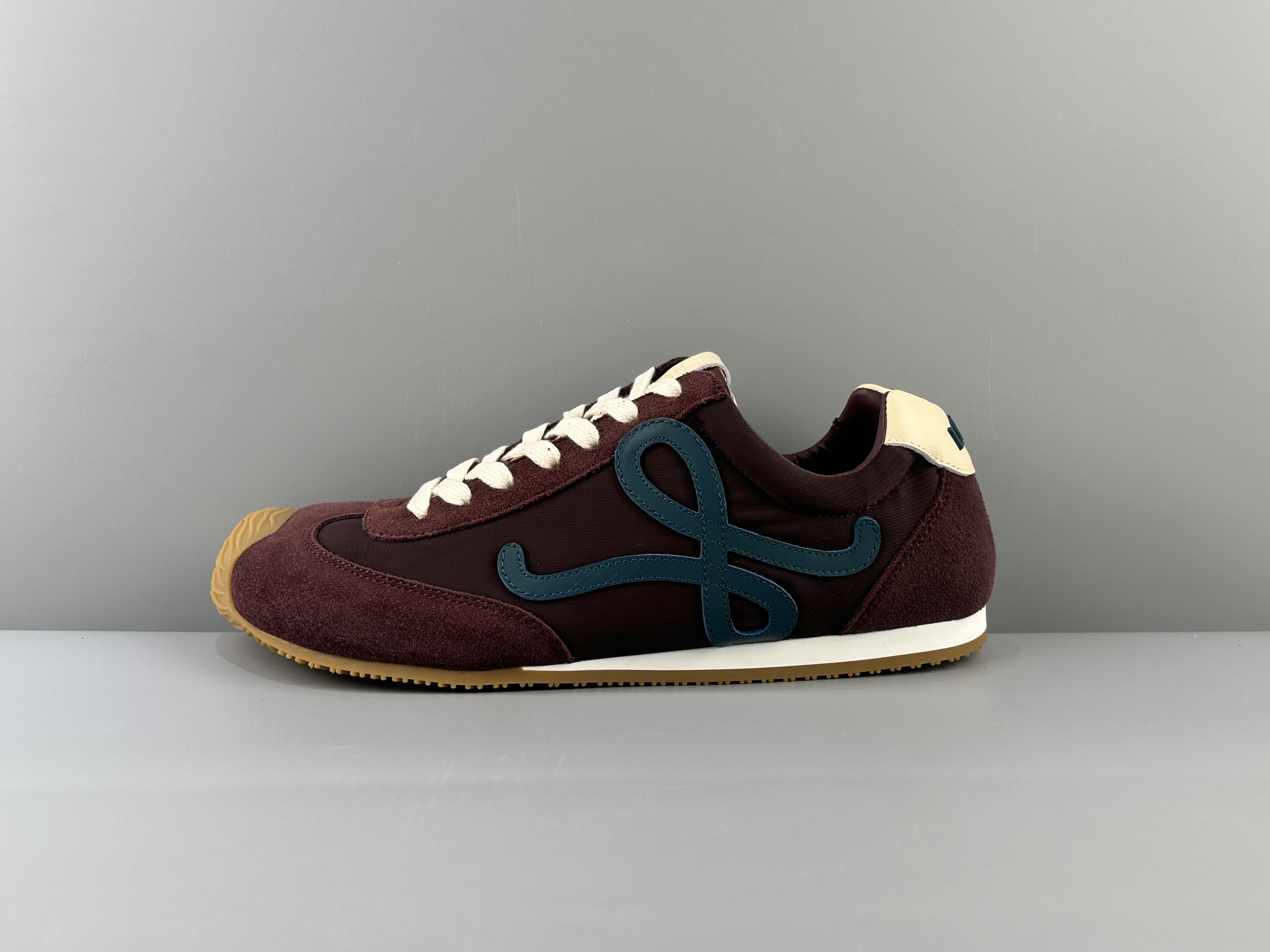 Loewe Ballet Runner 2.0
