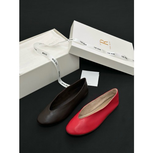 THE ROW Shose