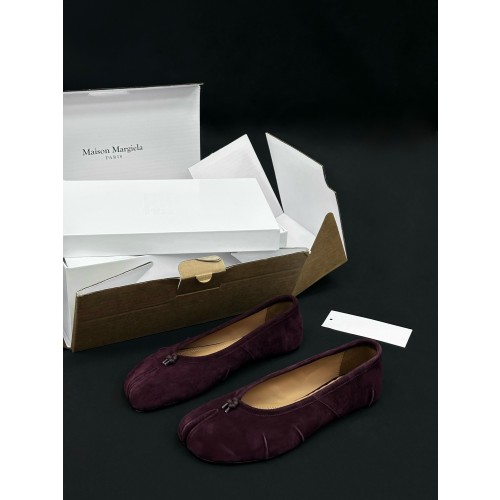 Maison Margiela MM6 Tabi (Flat)