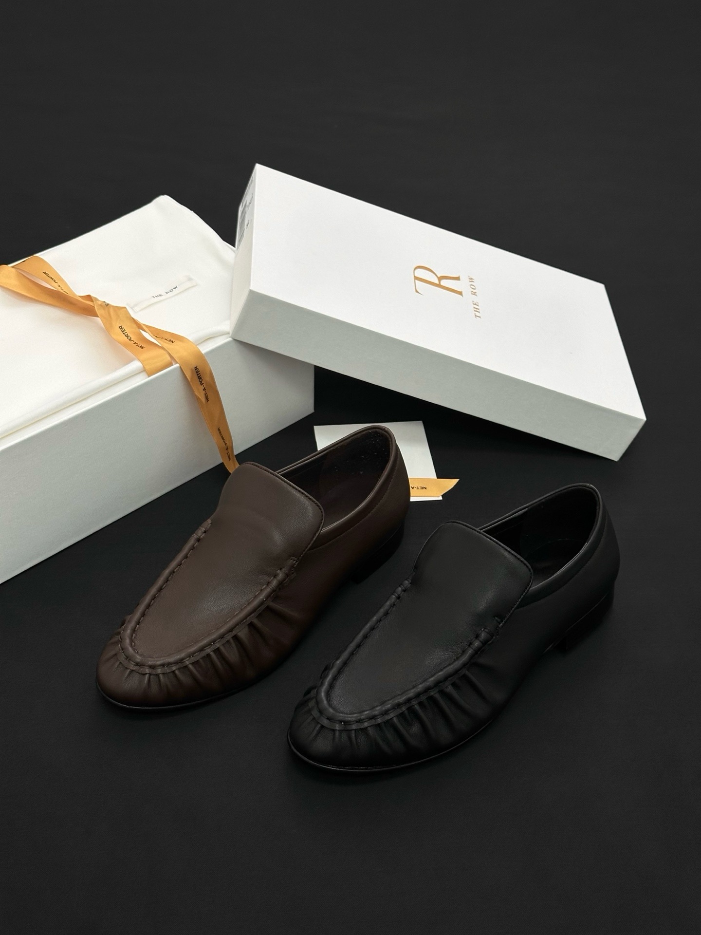 THE ROW Shose