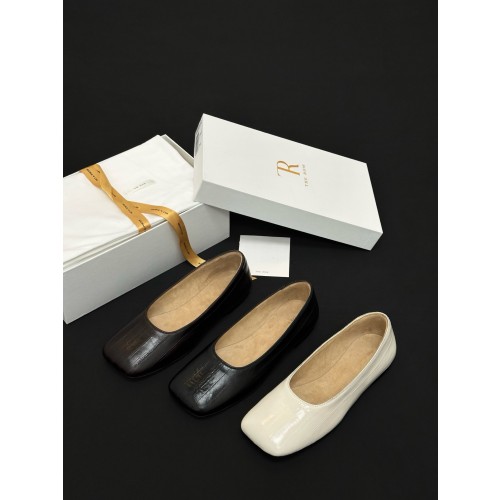 THE ROW Shose