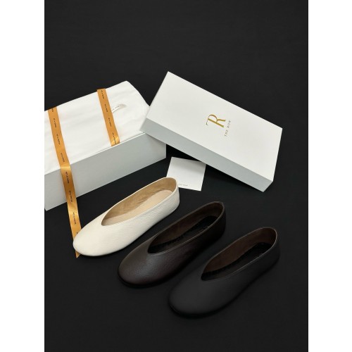 THE ROW Shose