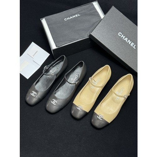 Chanel Shoes (Flat)
