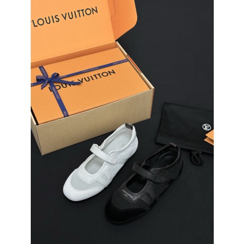 LV Sneakerina