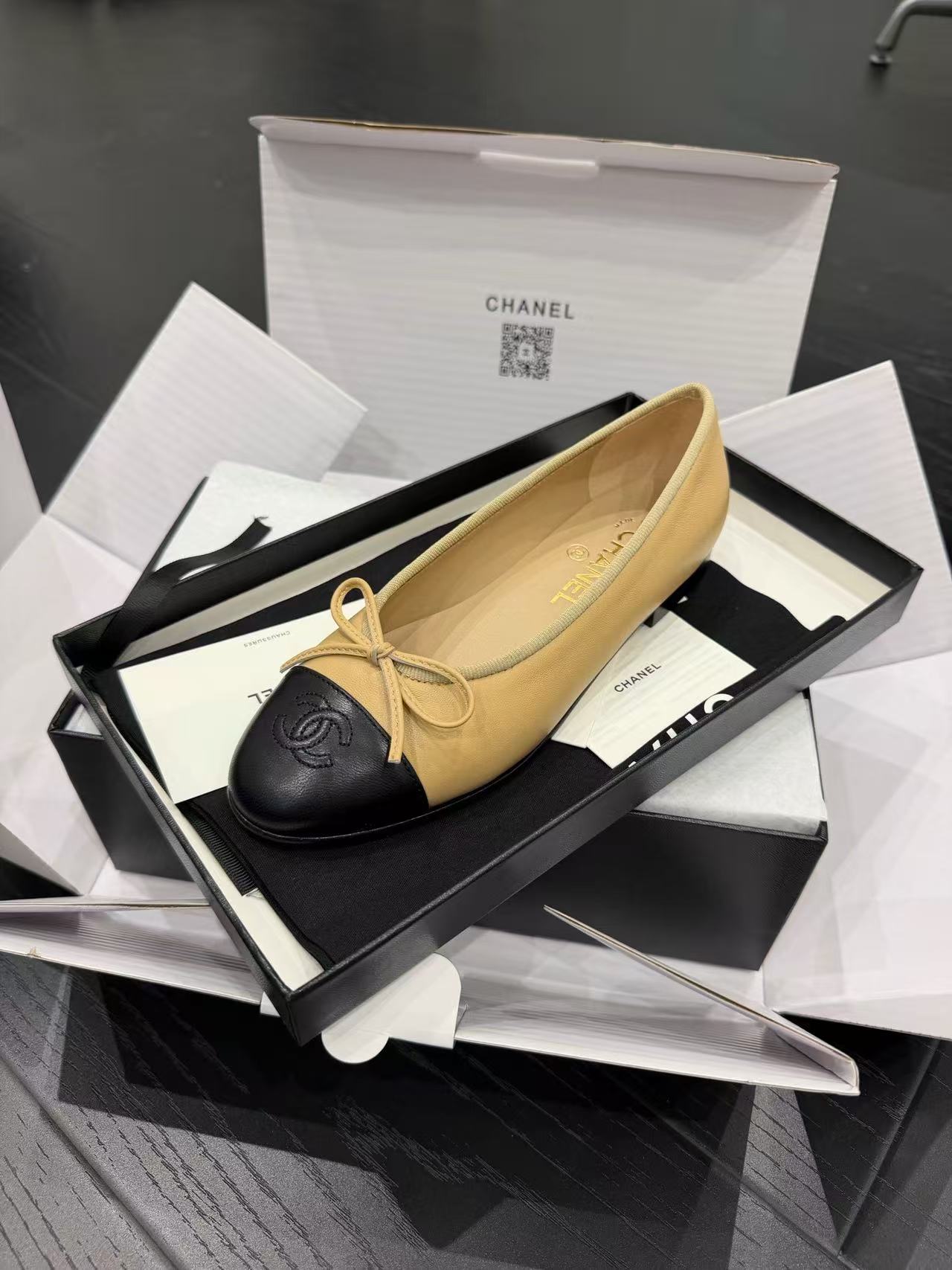 Chanel plat (이태리 수입가죽)