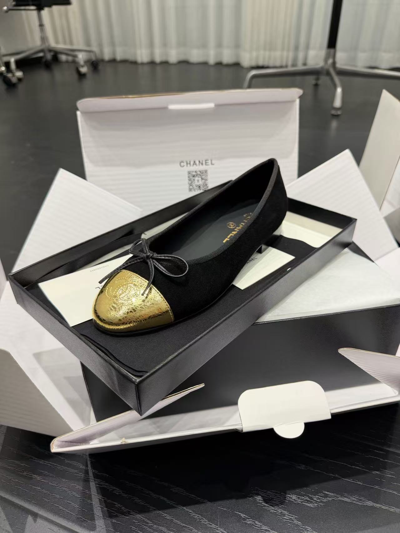 Chanel plat (이태리 수입가죽)