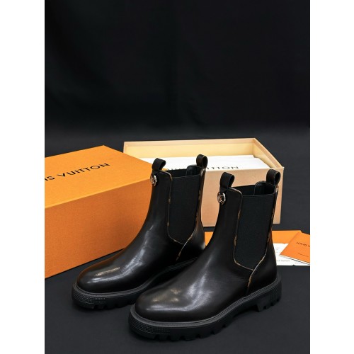 Lv Boots