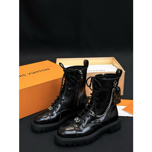 Lv Boots