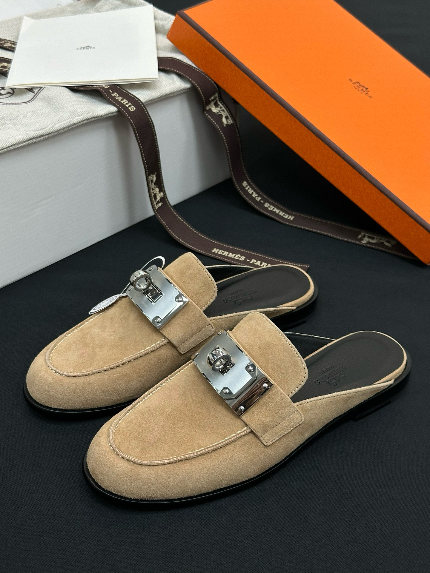 Hermes Lota