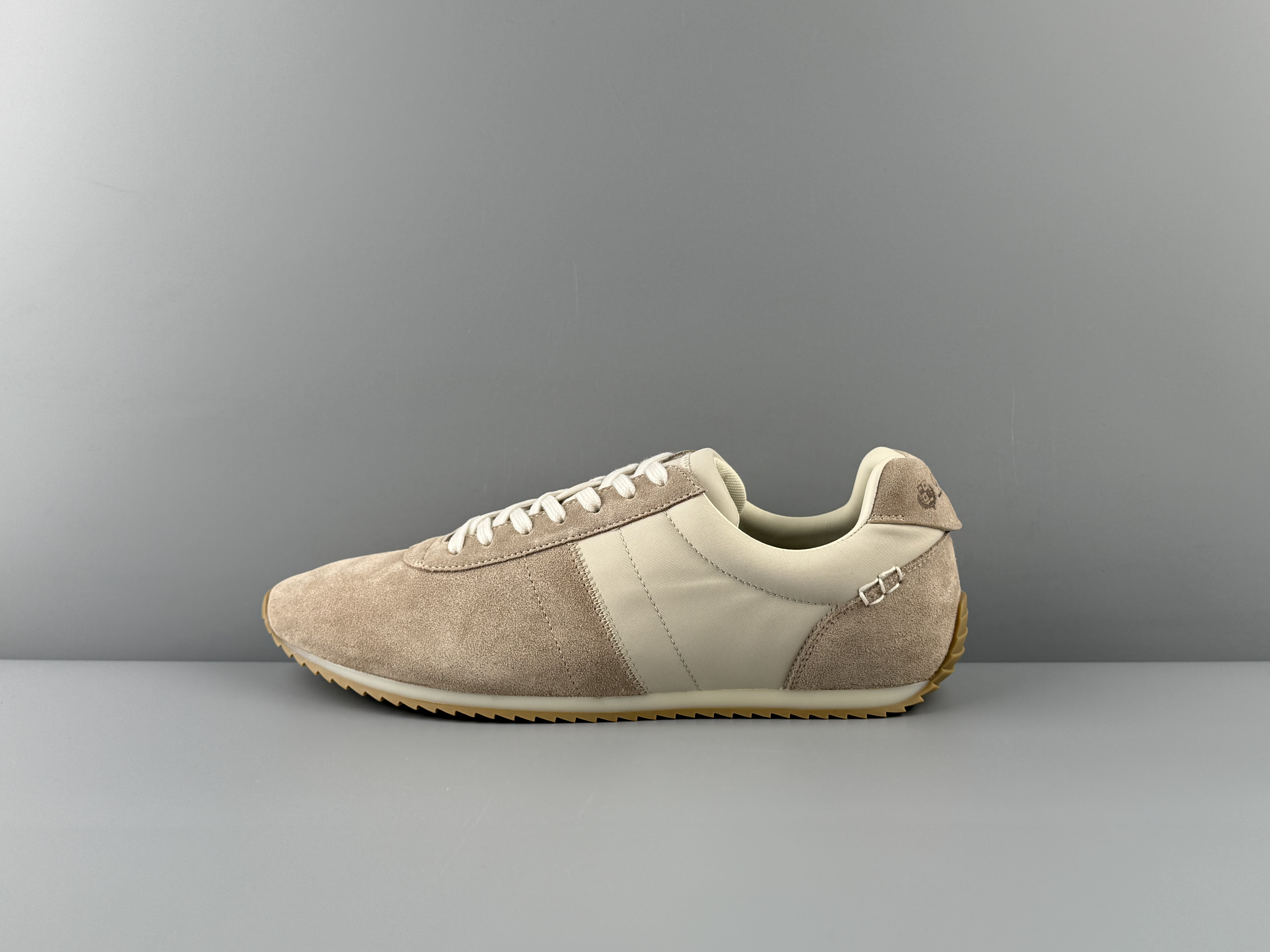 Loro Piana Fast Walk