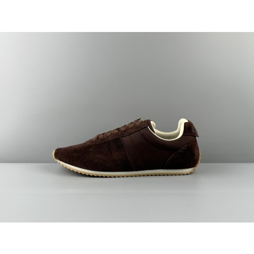 Loro Piana Fast Walk