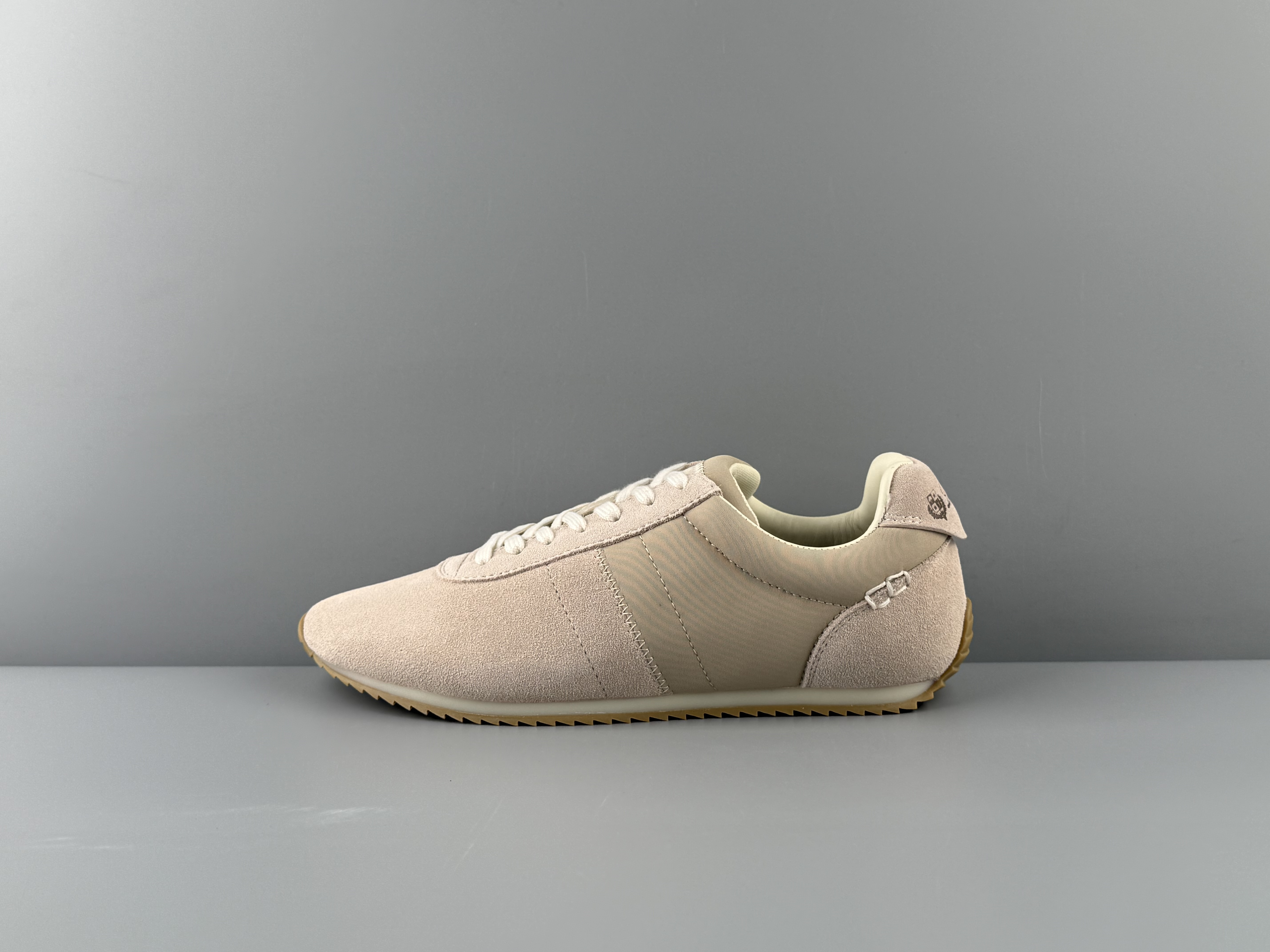 Loro Piana Fast Walk