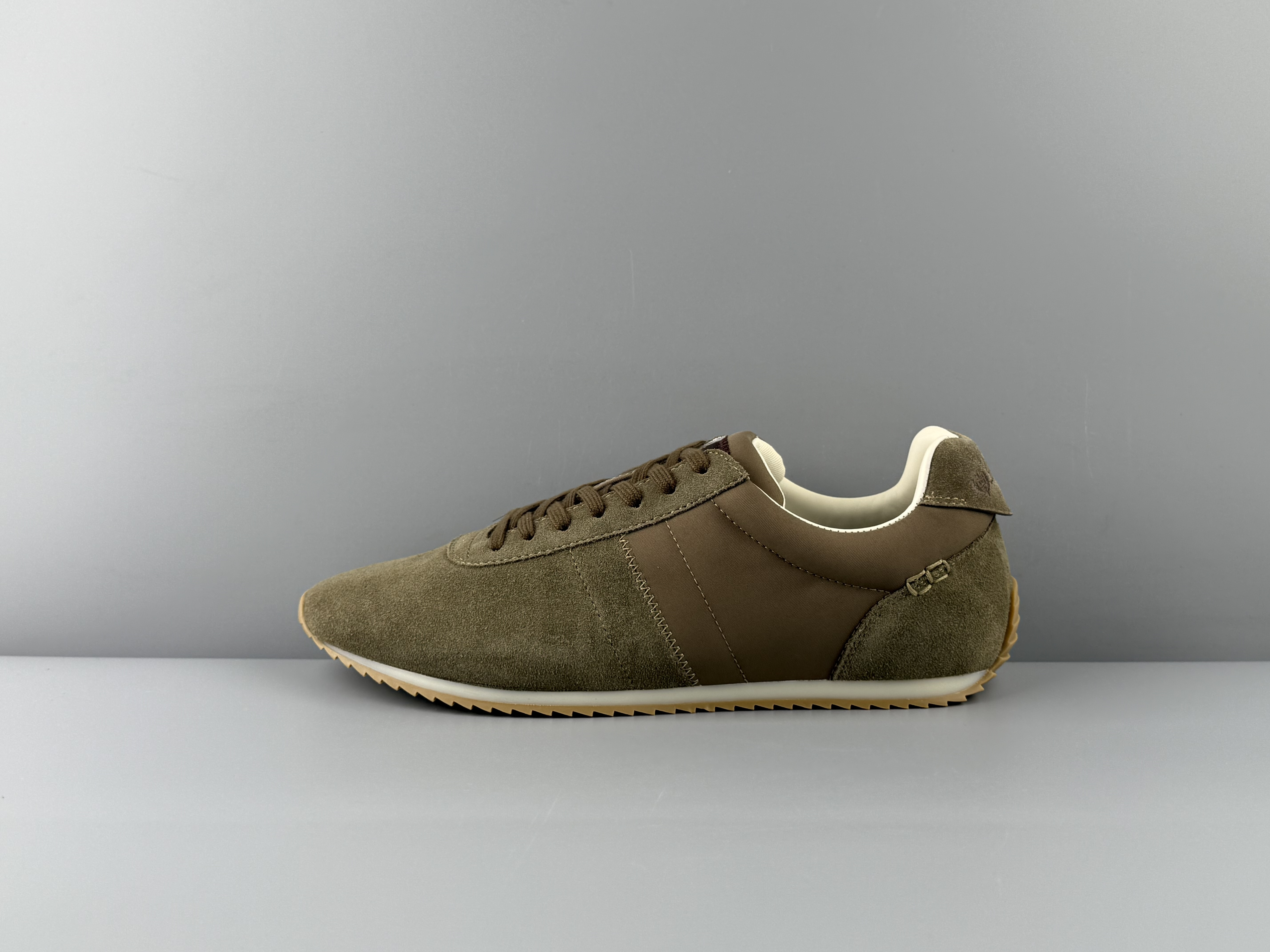 Loro Piana Fast Walk