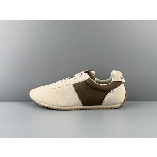 Loro Piana Fast Walk