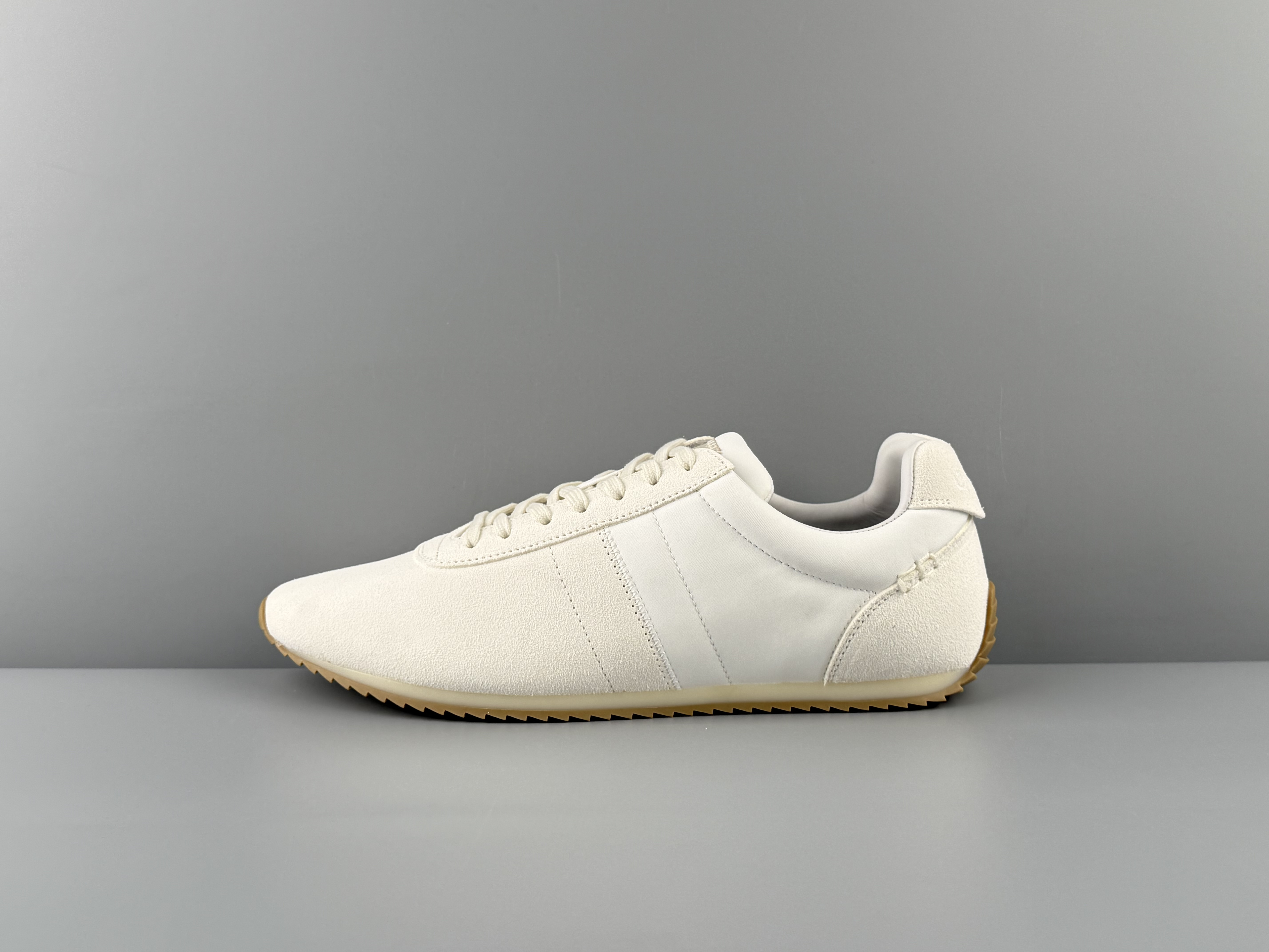 Loro Piana Fast Walk